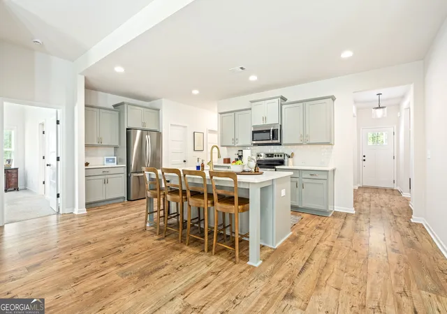 Photo 4 of Sale Pending at 1219 Thrash Rd, Lagrange, GA 30241 | MLS# 10835664 | Listing updated on 2026-09-02