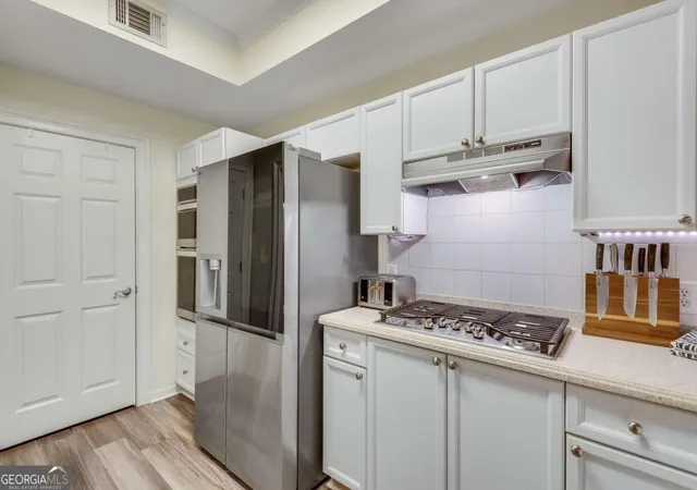 Homes for sale in Atlanta, GA | 3275 Lenox Rd Ne #108, Atlanta, GA 30324 | MLS# 10786072