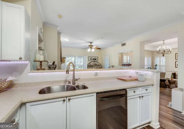 Homes for sale in Atlanta, GA | 3275 Lenox Rd Ne #108, Atlanta, GA 30324 | MLS# 10786072