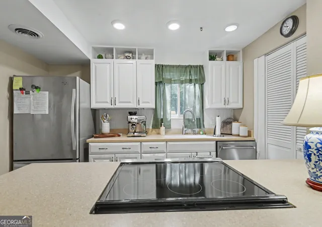 5th image of 227 Shakespeare Dr #302, Clayton, GA 30525 | MLS# 10798765