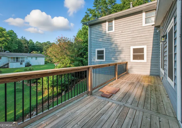 Photo 4 of Single family home for sale at 3235 Clarks Bridge Rd, Gainesville, GA 30506 | MLS# 10703584 | Listing updated on 2026-10-28