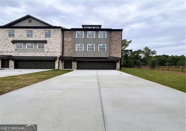 2nd image of 1345 Sydney Oaks Dr #6, Cumming, GA 30040 | MLS# 10805790