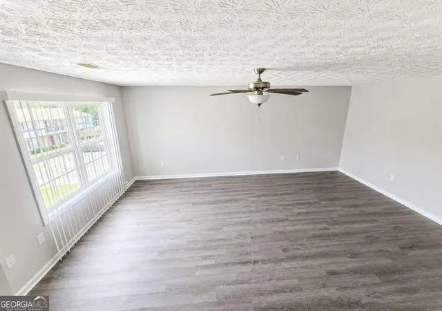 5th image of 3054 Fields Dr, Lithonia, GA 30038 | MLS# 10777391