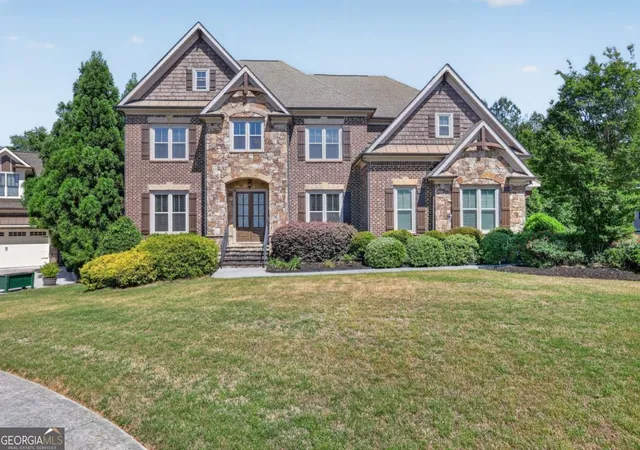 Photo 1 of Single family home for sale at 2083 Skybrooke Ln, Hoschton, GA 30548 | MLS# 10740776 | Listing updated on 2026-08-28