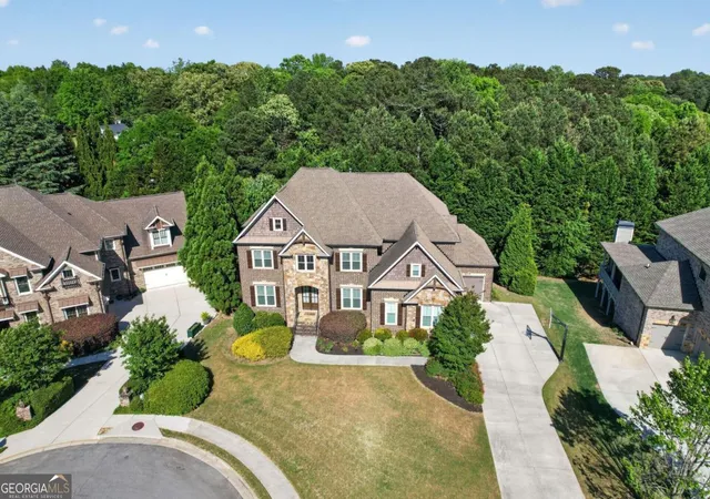 Photo 3 of Single family home for sale at 2083 Skybrooke Ln, Hoschton, GA 30548 | MLS# 10740776 | Listing updated on 2026-08-28