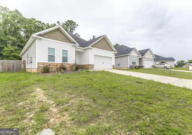 Homes for sale in Bonaire, GA | 105 Garrett Ln, Bonaire, GA 31005 | MLS# 10797557