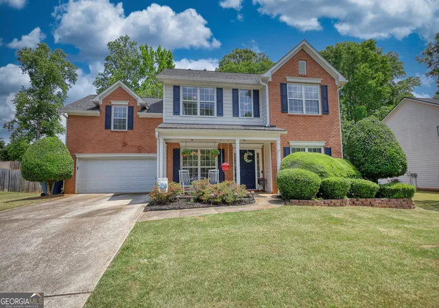 Photo 1 of Sale Pending at 725 Beckenham Walk Dr, Dacula, GA 30019 | MLS# 10760357 | Listing updated on 2026-08-31