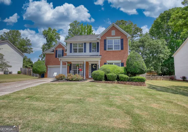 Photo 2 of Sale Pending at 725 Beckenham Walk Dr, Dacula, GA 30019 | MLS# 10760357 | Listing updated on 2026-08-31