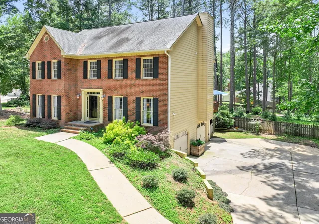 Photo 1 of Single family home for sale at 120 Creekwood Trl, Fayetteville, GA 30214 | MLS# 10803572 | Listing updated on 2026-09-11