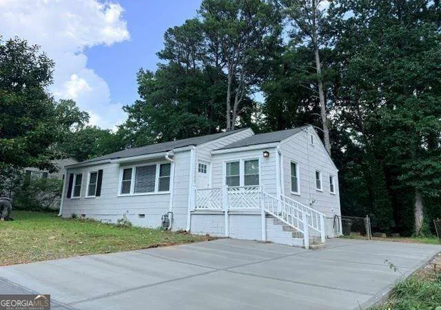 1st image of 2005 Benson Ave Se, Smyrna, GA 30080 | MLS# 10819847