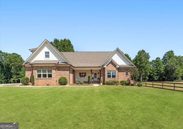 Photo 1 of Sale Pending at 915 Pool Rd, Hiram, GA 30141 | MLS# 10833855 | Listing updated on 2026-09-17