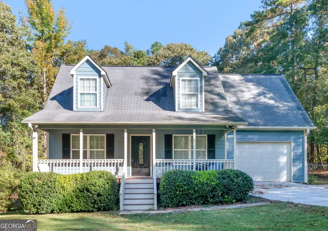 Single family home for sale at 462 Ingram Rd, Barnesville, GA 30204 | MLS# 10879494