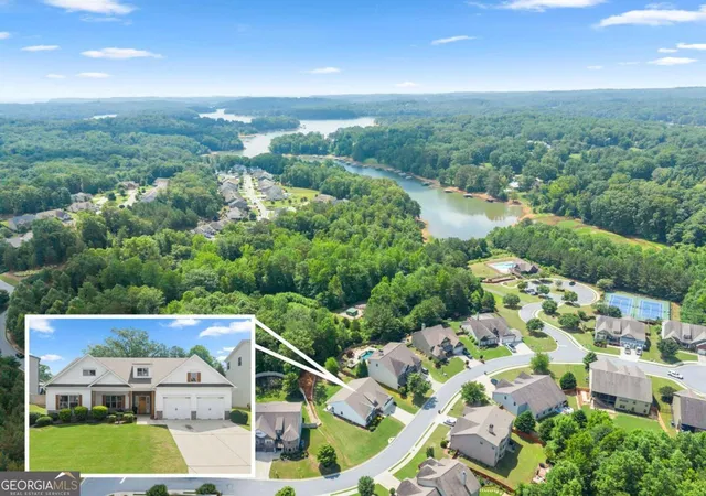 Photo 1 of Single family home for sale at 31 Lake Sydney Dr, Dawsonville, GA 30534 | MLS# 10794326 | Listing updated on 2026-09-05