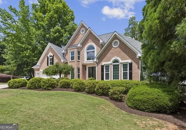 Photo 3 of Single family home for sale at 6316 Benbrooke Overlook Nw, Acworth, GA 30101 | MLS# 10833304 | Listing updated on 2026-10-29