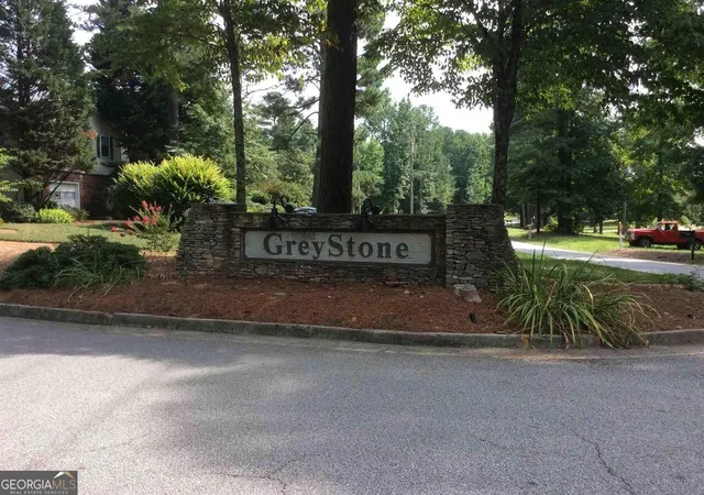 Homes for sale in Douglasville, GA | 352 Greystone Ln, Douglasville, GA 30134 | MLS# 10576630