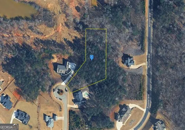 Homes for sale in Gainesville, GA | 6012 Barefoot Dr, Gainesville, GA 30506 | MLS# 10790494