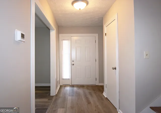 Photo 3 of Single family home for sale at 4828 Scotland Dr, Stone Mountain, GA 30088 | MLS# 10794417 | Listing updated on 2026-08-31