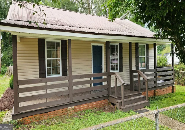3rd image of 203 Marshall St, Hogansville, GA 30230 | MLS# 10812423
