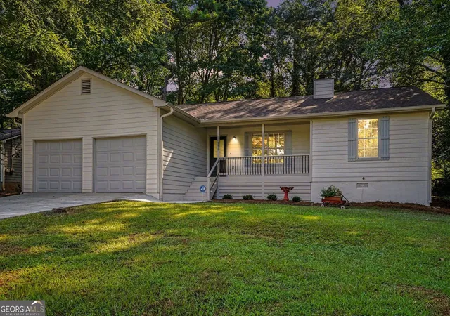 Photo 1 of Single family home for sale at 115 Lakeview Dr, Stockbridge, GA 30281 | MLS# 10833279 | Listing updated on 2026-10-03