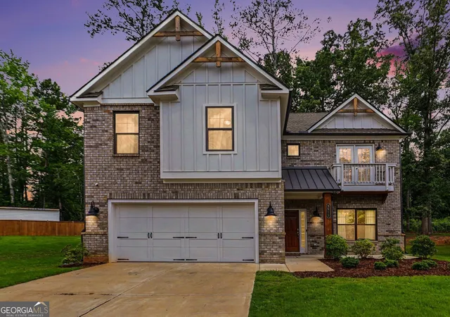 Photo 2 of Single family home for sale at 3513 Palmer Fls Dr, Douglasville, GA 30135 | MLS# 10784712 | Listing updated on 2026-08-21