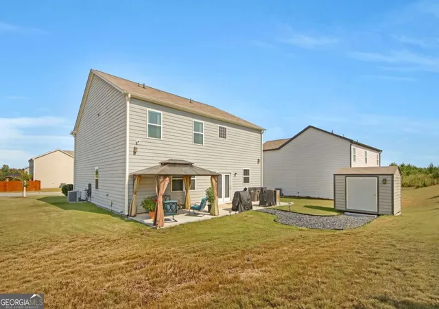 Photo 3 of Single family home for sale at 6806 Creekgate Way, Douglasville, GA 30134 | MLS# 10836910 | Listing updated on 2026-10-04
