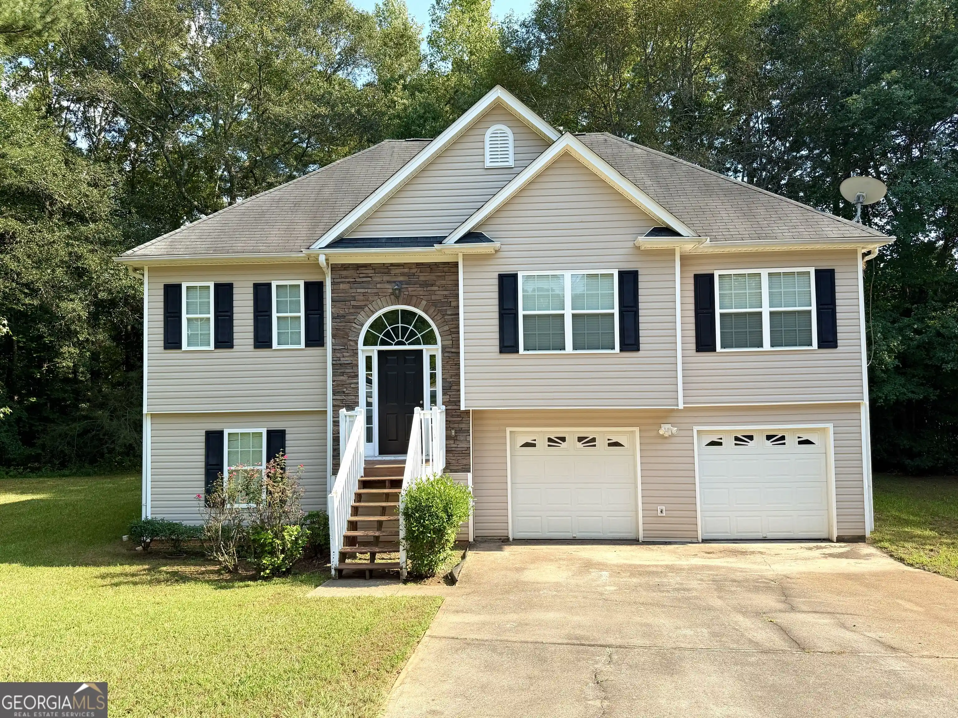 Photo 1 of Single family home for sale at 119 Cottonwood Way, Temple, GA 30179 | MLS# 10871101 | Listing updated on 2026-10-22