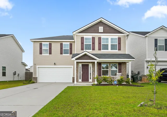 Photo 1 of Single family home for sale at 5 Newberry Dr, Savannah, GA 31419 | MLS# 10825887 | Listing updated on 2026-09-03