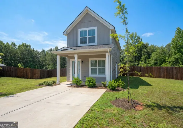 Homes for sale in Carrollton, GA | 107 Hidden Hills Dr, Carrollton, GA 30117 | MLS# 10799898