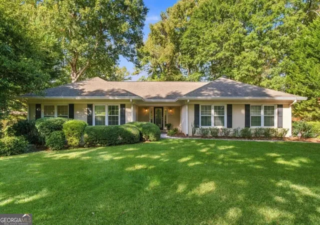 Photo 1 of Single family home for sale at 2526 Stonington Rd, Atlanta, GA 30338 | MLS# 10880043 | Listing updated on 2026-10-28