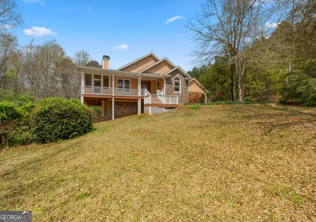 Photo 3 of Sale Pending at 1229 Boggus Rd, Franklin, GA 30217 | MLS# 10708017 | Listing updated on 2026-09-13