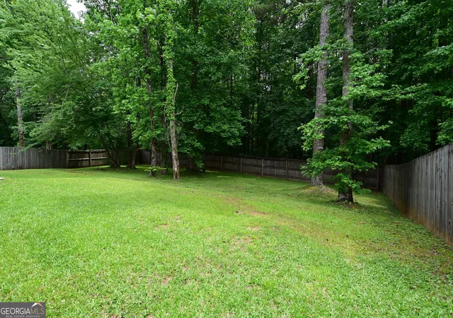 Photo 2 of Single family home for sale at 632 Oakview Trl, Stone Mountain, GA 30087 | MLS# 10795457 | Listing updated on 2026-09-25