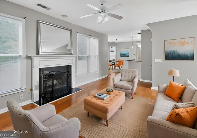 Photo 3 of Single family home for sale at 632 Oakview Trl, Stone Mountain, GA 30087 | MLS# 10795457 | Listing updated on 2026-09-25