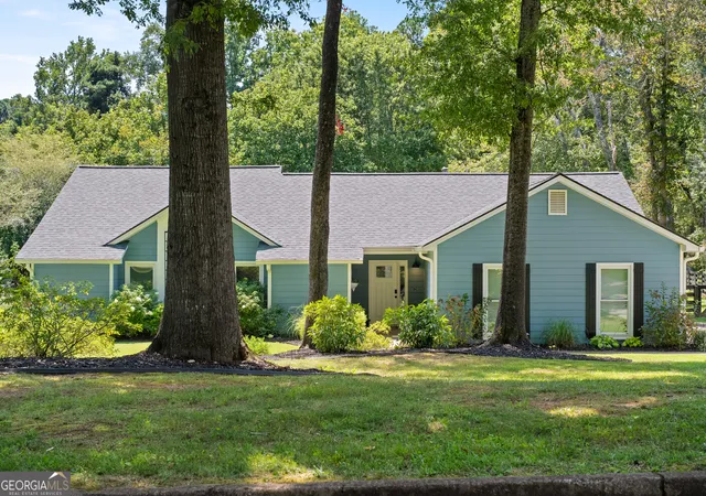 Homes for sale in Alpharetta, GA | 3120 Maple Ln, Alpharetta, GA 30009 | MLS# 10798193