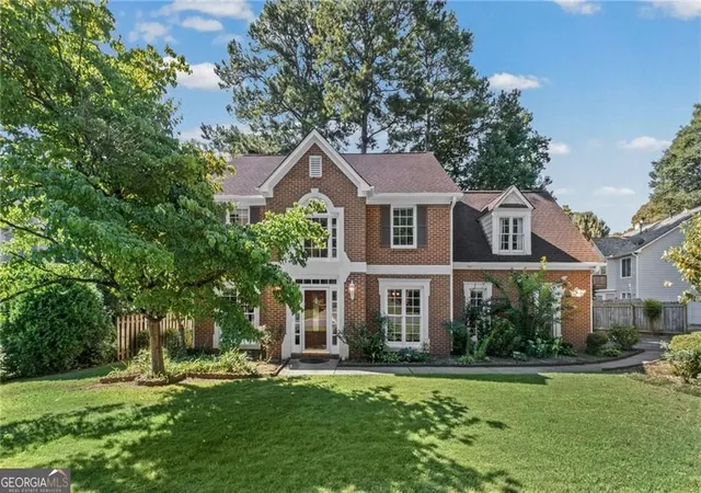 Photo 3 of Single family home for sale at 5066 Rodrick Trl, Marietta, GA 30066 | MLS# 10834181 | Listing updated on 2026-09-10