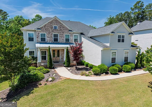 Photo 3 of Sale Pending at 6525 Canyon Cvs, Cumming, GA 30028 | MLS# 10721864 | Listing updated on 2026-10-05