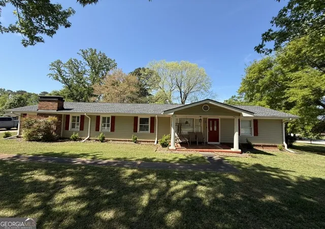 Photo 2 of Single family home for sale at 81 Crowell Rd Se, Conyers, GA 30094 | MLS# 10825754 | Listing updated on 2026-09-11