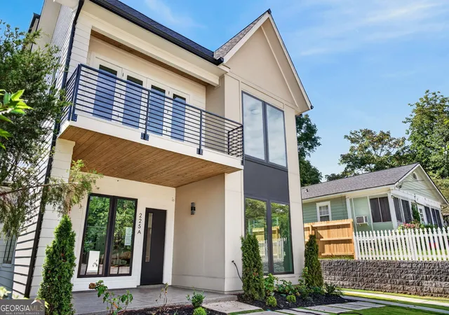 3rd image of 225 Stovall St Se #A, Atlanta, GA 30316 | MLS# 10807633