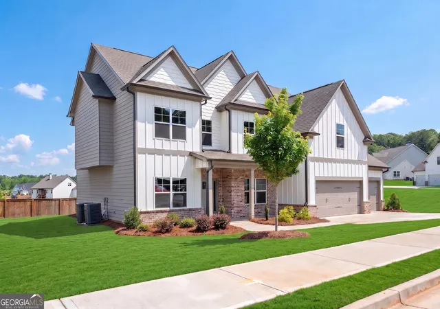 Photo 1 of Single family home for sale at 146 Cherokee Rose Ln, Hoschton, GA 30548 | MLS# 10765370 | Listing updated on 2026-09-24