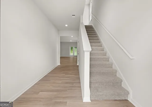 2nd image of 205 Glenrise Ln, Dallas, GA 30157 | MLS# 10828199