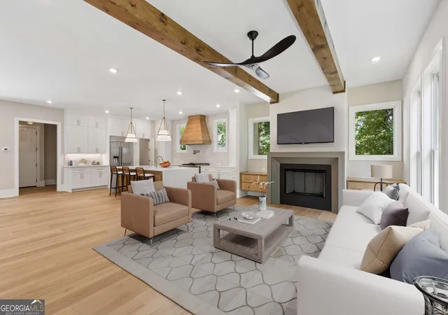 3rd image of 2400 Burch Cir Ne, Atlanta, GA 30319 | MLS# 10796805