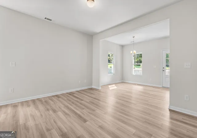 2nd image of 5245 Gainesville St, Flowery Branch, GA 30542 | MLS# 10822179