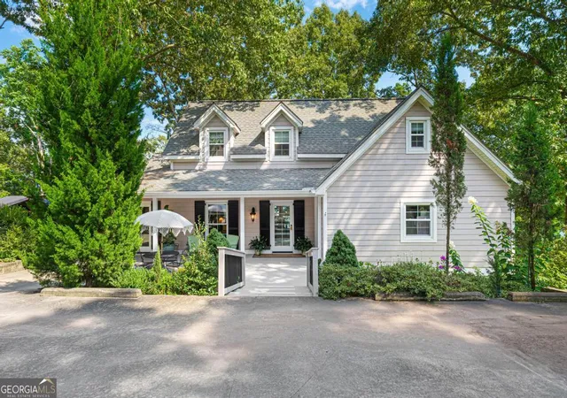 1st image of 72 Stinson Ct, Hartwell, GA 30643 | MLS# 10815628