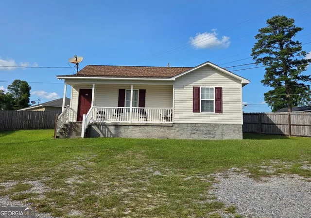 2nd image of 73 / 75 / 77 Royden Dr, Soperton, GA 30457 | MLS# 10824685