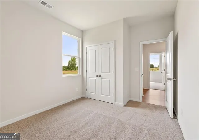 Photo 4 of Single family home for sale at 548 Baynes Ct, Mcdonough, GA 30253 | MLS# 10826033 | Listing updated on 2026-09-14