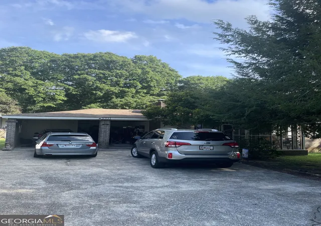 1st image of 5911 Church St, Flowery Branch, GA 30542 | MLS# 10821989