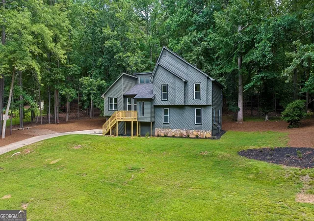 Photo 2 of Single family home for sale at 926 Allatoona Rd, Woodstock, GA 30189 | MLS# 10793129 | Listing updated on 2026-08-03