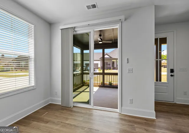 2nd image of 62 Thomaston St, Newnan, GA 30263