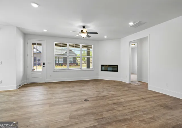 5th image of 62 Thomaston St #13, Newnan, GA 30263 | MLS# 10804174