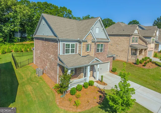 Photo 3 of Single family home for sale at 4944 Grace Harris St, Buford, GA 30518 | MLS# 10763664 | Listing updated on 2026-06-22