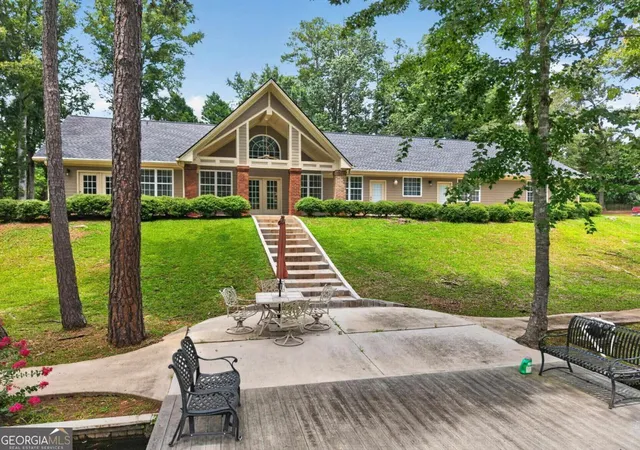 Photo 2 of Single family home for sale at 103 N Hidden Lake Dr, Eatonton, GA 31024 | MLS# 10828172 | Listing updated on 2026-10-15